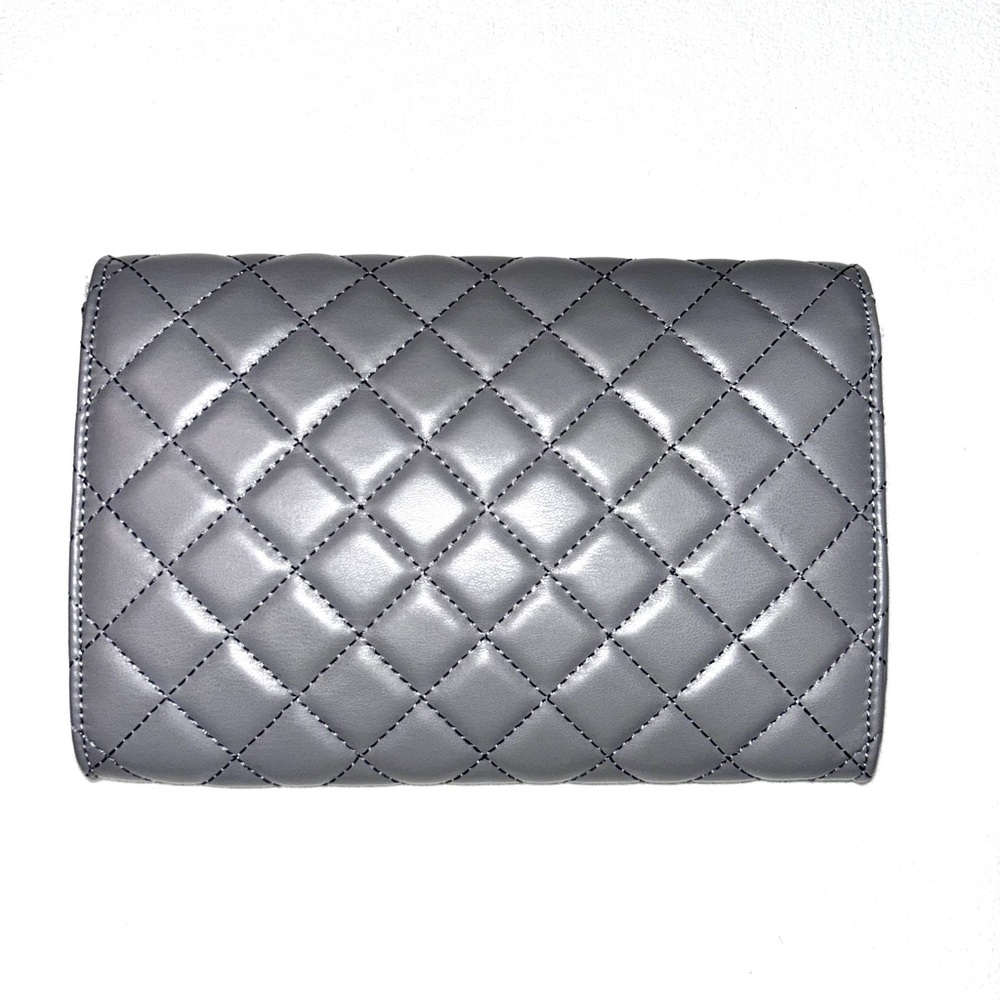 Badgley Mischka Gray Diamond Quilted Chain crossbody Bag - Picture 7 of 7